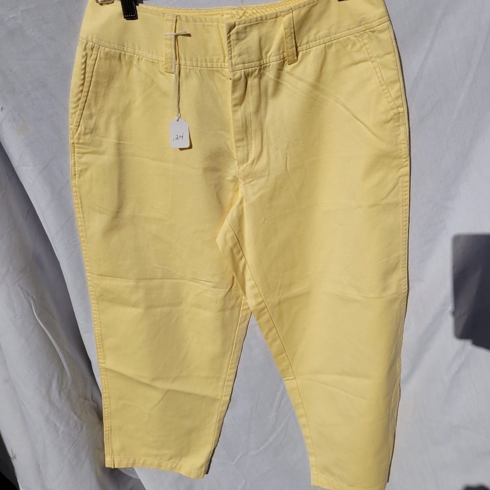 NEW Capris Chadwick's Real Comfort- (312)